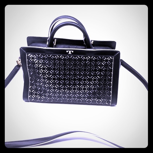 Tory Burch Handbags - Tory Robinson Satchel Classic
